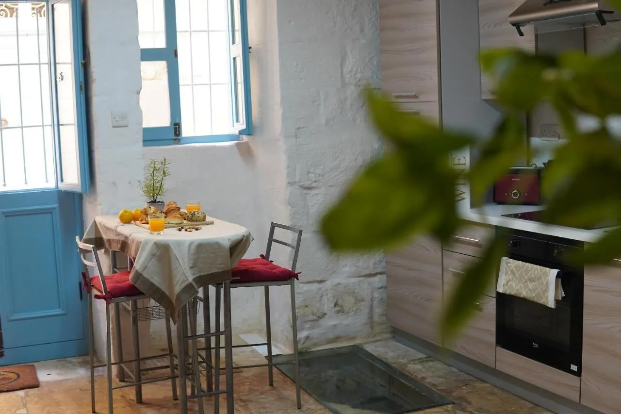 Villa Il-Mezzanine Private Traditional And Walking Distance To Bus Terminus à Cospicua