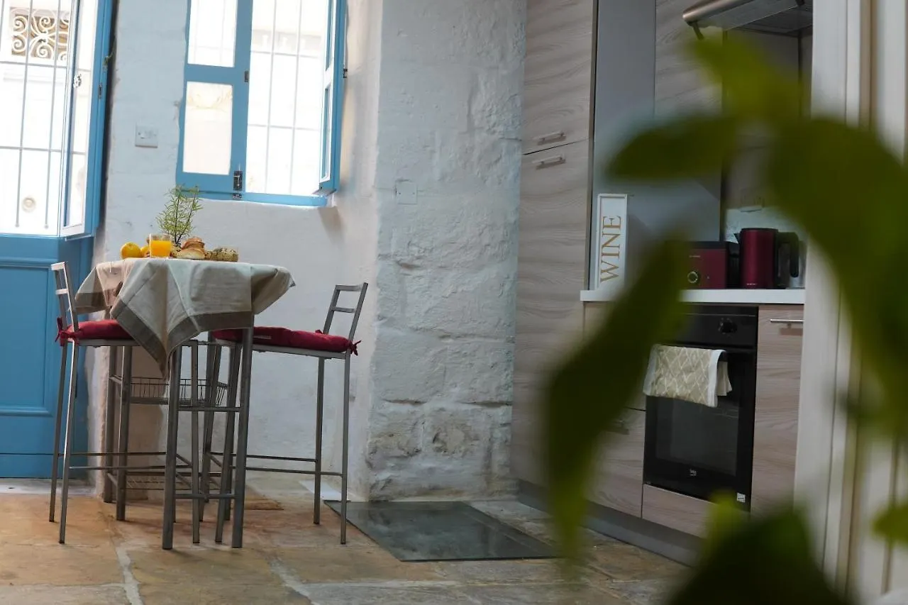 Il-Mezzanine Private Traditional And Walking Distance To Bus Terminus Villa Cospicua Malta
