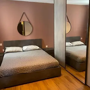 Séjour chez l'habitant Airport Double Bedroom Private Ensuite Bathroom, Mqabba